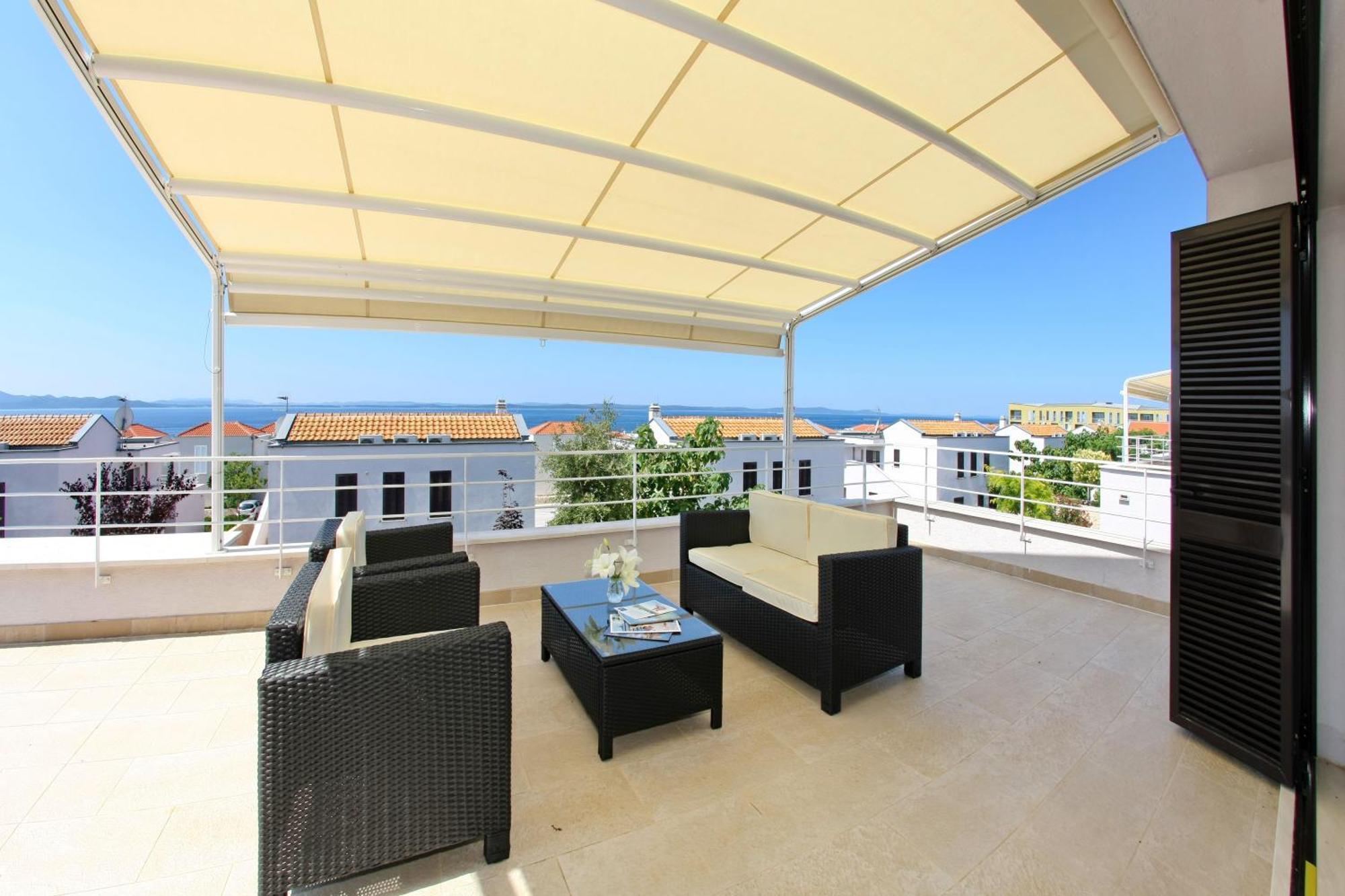 Sunnyside Apartments Resort Petrcane Exteriér fotografie